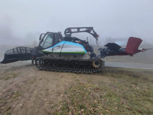 Pistenmaschine bereit für ihre Einsatz